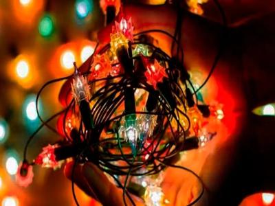Celesc orienta sobre instalação segura de iluminação natalina